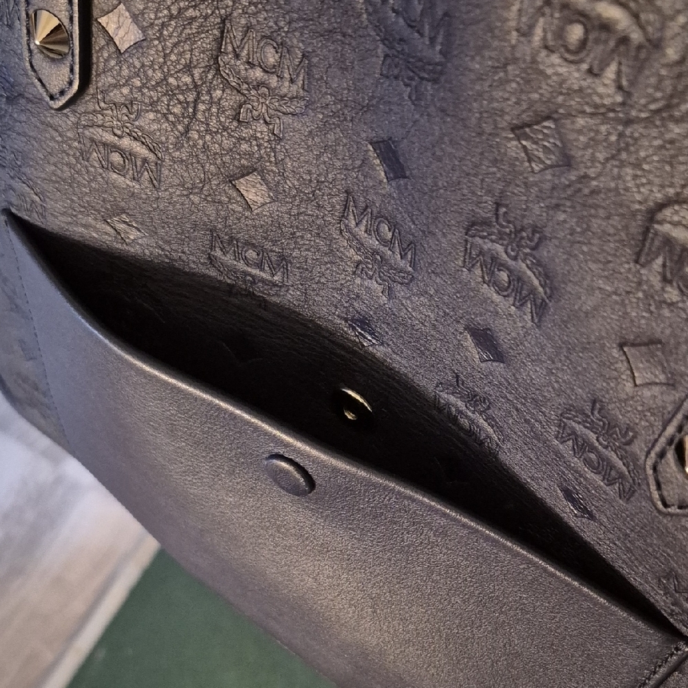 MCM Navy Blue Klara Tote Bag - Picture 3 of 8
